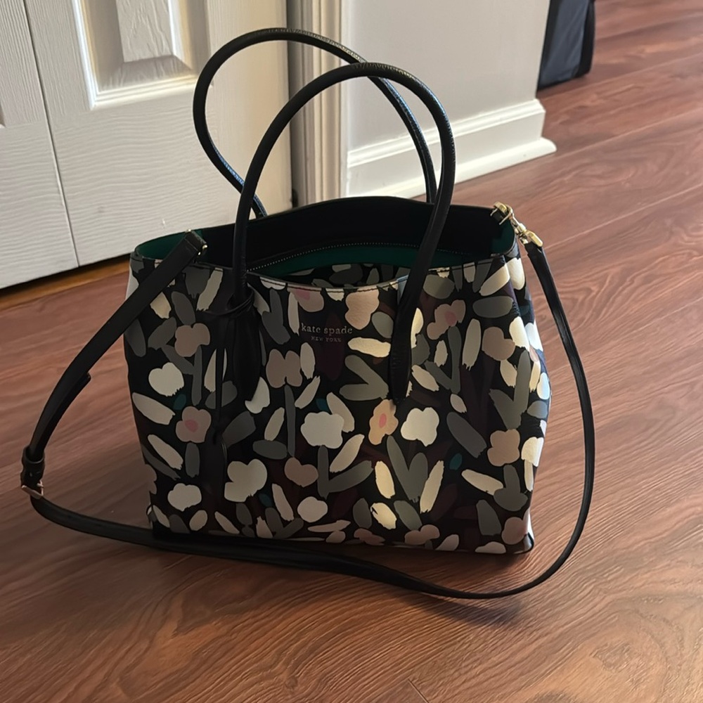 Kate spade purse